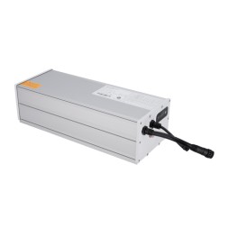 Kit Solar, 2x panel 150W, Bateria LiFePo 1920Wh (150Ah). Salida 12/24Vdc. 80W