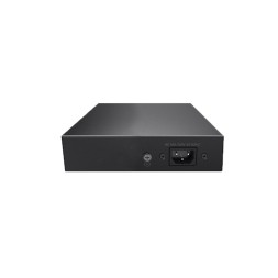 Switch de 4 puertos 10/100/1000 POE (65W) + x2 puertos Gigabit . Sobremesa