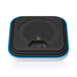 Punto de acceso Ubiquiti E7 Enterprise - WiFi 7, 10 GbE, PoE