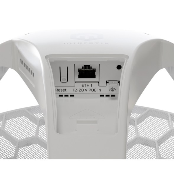CPE MikroTik LHG 5 ax - Wi-Fi 6, 24.5 dBi, PoE, largo alcance, exterior. LHG-5axD
