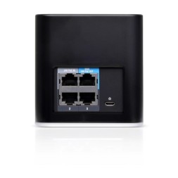 Router WIFI 2.4Ghz, x4 puertos 10/100., x2 antenas internas