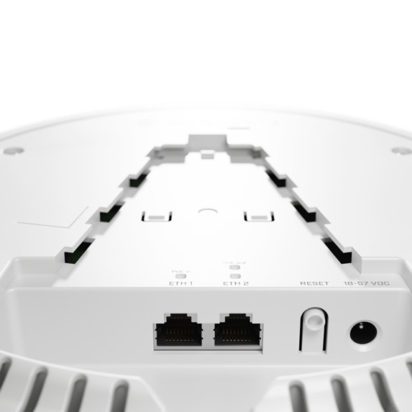 AP AX WIFI 6 2.4/5Ghz, 24dBm, 6dBi, 1Gb RAM, x2 puertos Gb (x1 puerto con POE out), Level 4