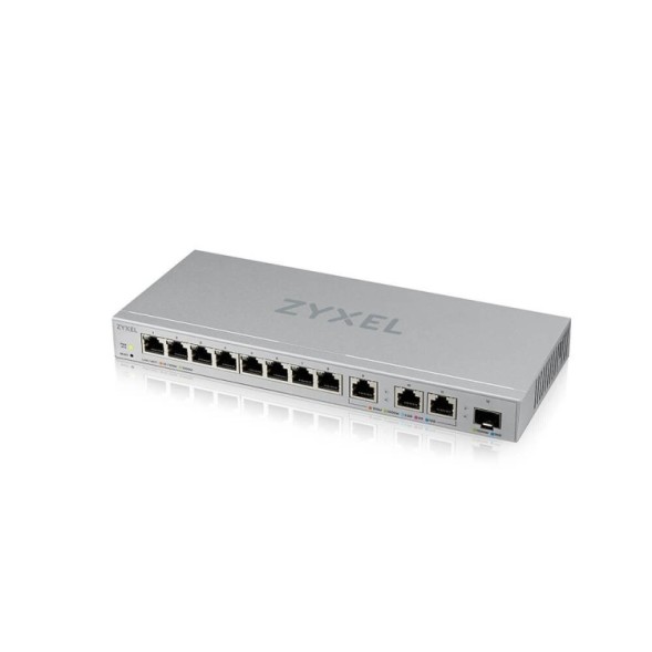 Switch de escritorio, gestionable, x8Gb, x3 1/2.5/5/10G, x1 SFP+. Escritorio/Rack
