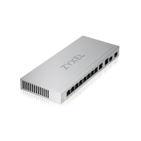 Switch de escritorio, gestionable, de 5 puertos Gigabit, x2 puertos de 2.5Gb y x2 puertos SFP+. Escritorio/Rack