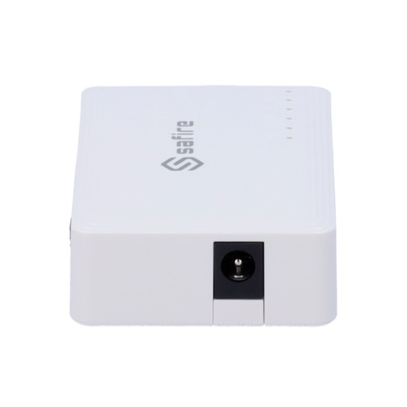 Switch 5 puertos 10/100/1000 Mbps. Sobremesa y pared